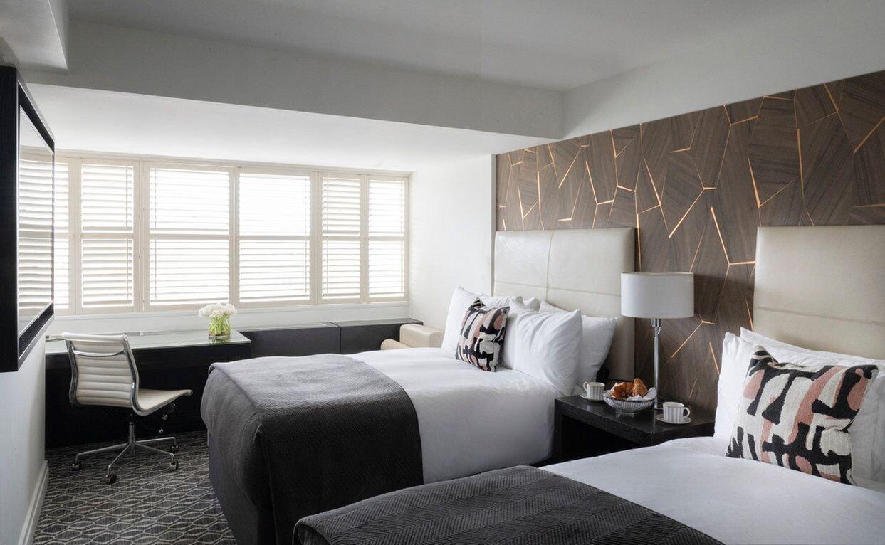 The Dupont Circle Hotel Washington Ngoại thất bức ảnh A guest room at the Hotel Commonwealth